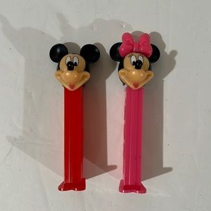 NEW Minnie and Mickey PEZ Containers